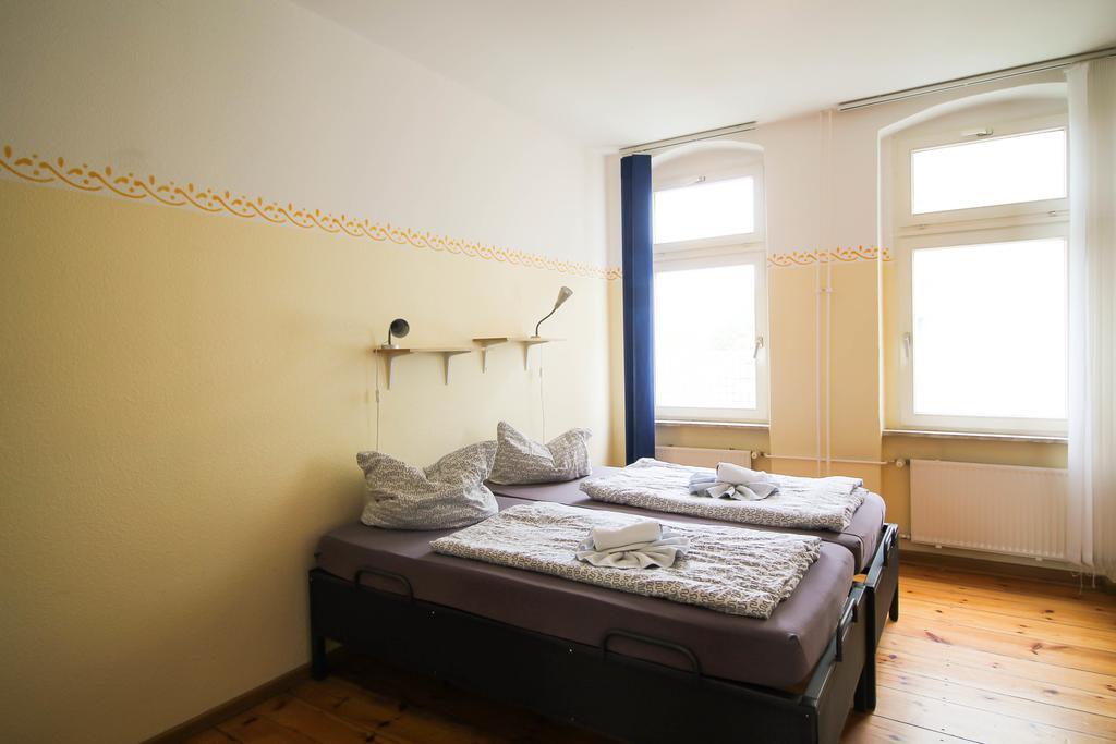 Apartments Kolo 77 Berlin Exterior photo